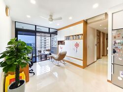 The Trilinq (D5), Condominium #582818991